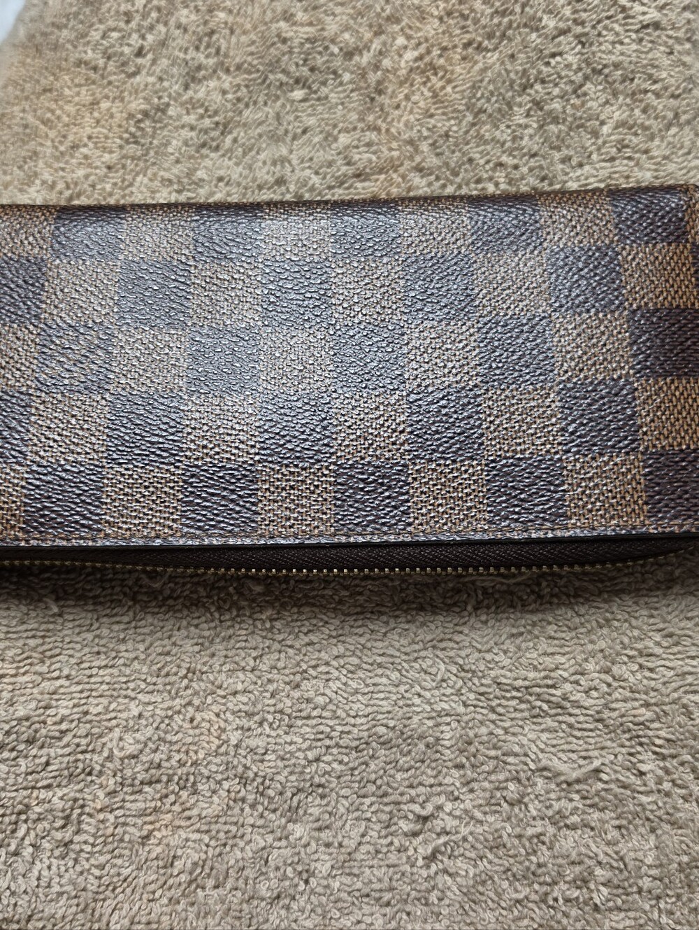 Brown Checkerboard Zip Wallet - Unbranded